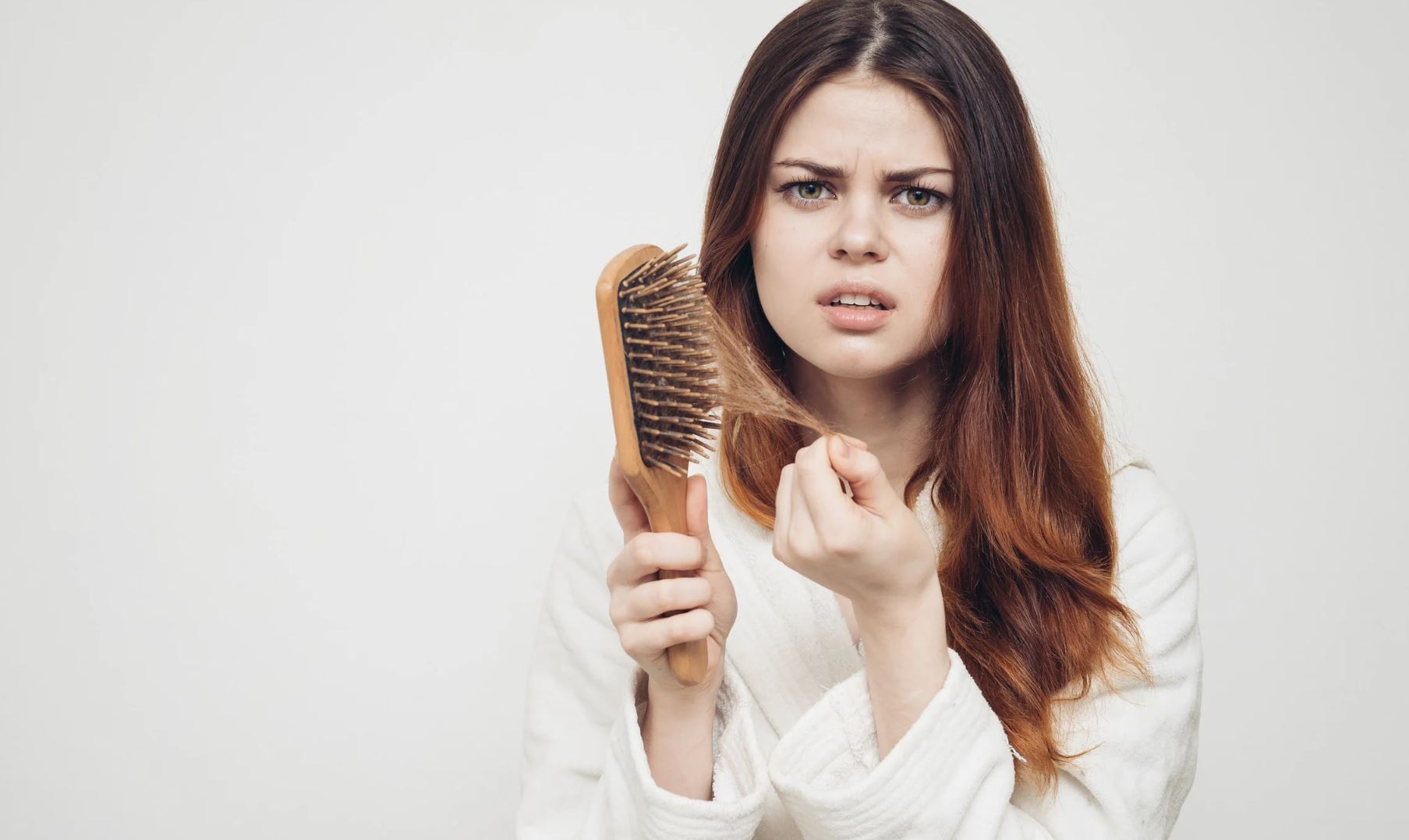 Was hilft gegen Haarausfall? Mittel gegen Haarausfall