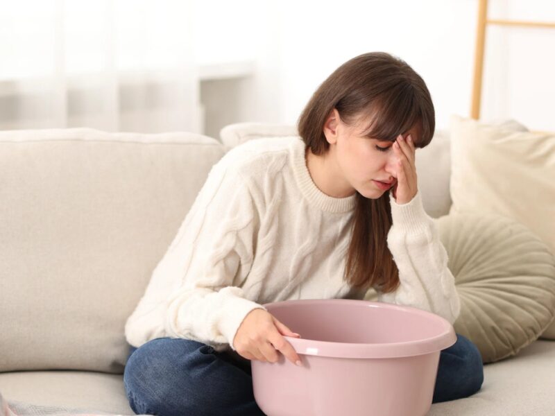 Reflux Symptome Kloß im Hals Wenn Magensaft Beschwerden jenseits der Speiseröhre verursacht